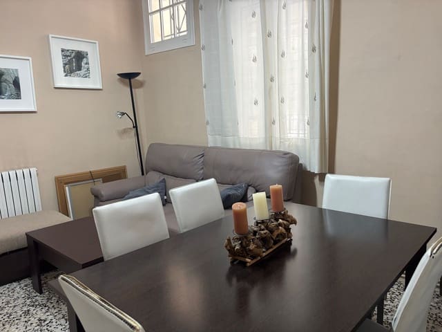 4 bedroom Restaurant/Bar for sale in Flix with garage - € 350,000 (Ref: 9242620)