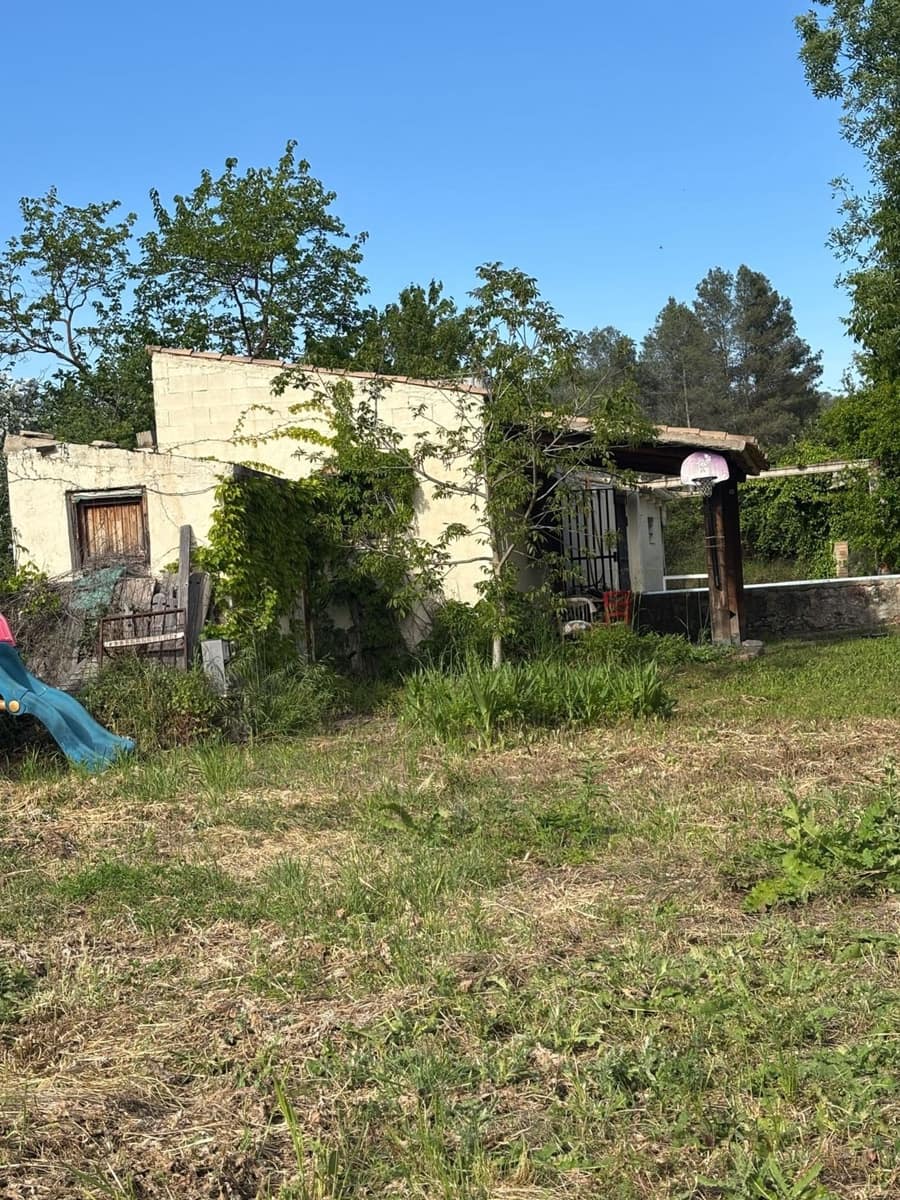 2 soveværelse Finca/Landehus til salg i El Masroig med swimmingpool garage - € 85.000 (Ref: 9248501)