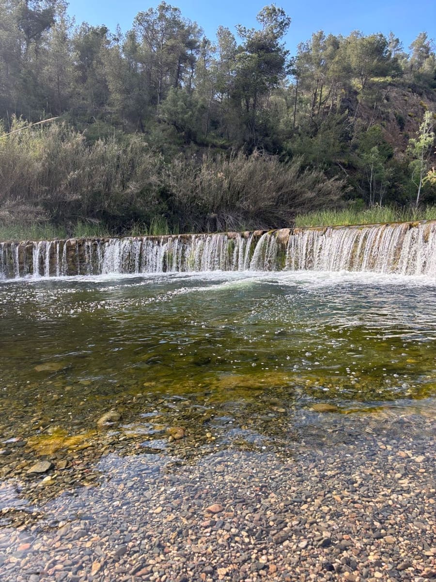 2 soveværelse Finca/Landehus til salg i El Masroig med swimmingpool garage - € 85.000 (Ref: 9248501)