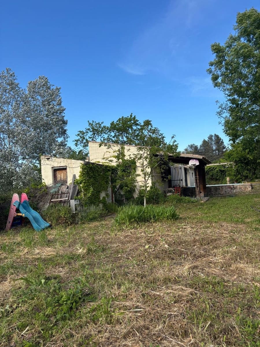 2 soveværelse Finca/Landehus til salg i El Masroig med swimmingpool garage - € 85.000 (Ref: 9248501)