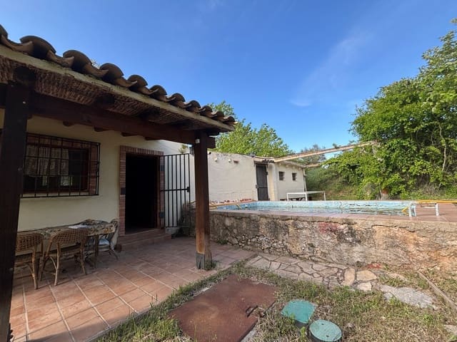 2 soveværelse Finca/Landehus til salg i El Masroig med swimmingpool garage - € 85.000 (Ref: 9248501)