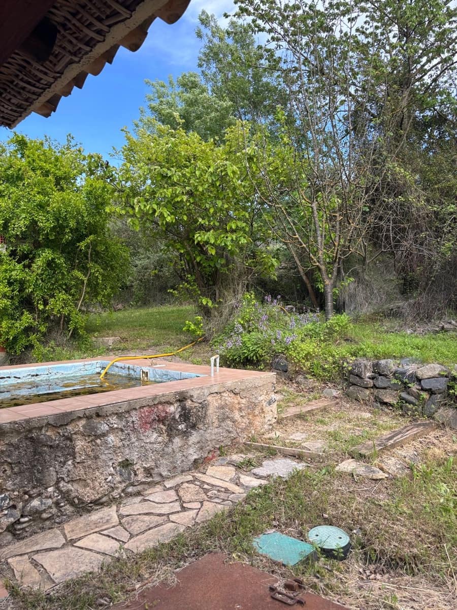 2 soveværelse Finca/Landehus til salg i El Masroig med swimmingpool garage - € 85.000 (Ref: 9248501)