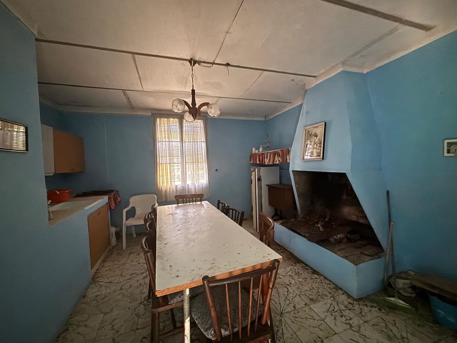 Mark till salu i Flix - 19 000 € (Ref: 9371259)