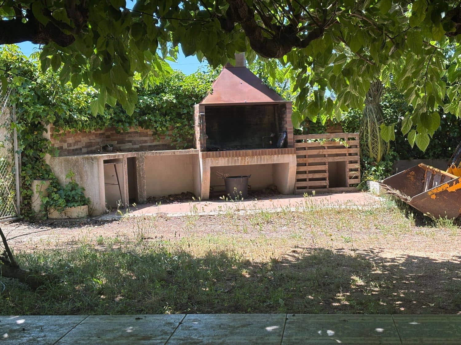 2 bedroom Finca/Country House for sale in Tivissa with garage - € 175,000 (Ref: 9371260)