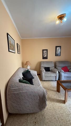 4 soverom Leilighet til salgs i Flix med garasje - € 57 000 (Ref: 9371261)