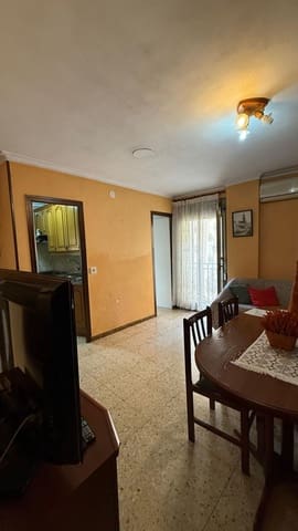 4 soverom Leilighet til salgs i Flix med garasje - € 57 000 (Ref: 9371261)