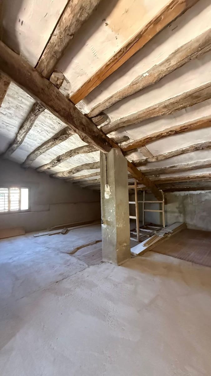 Finca/Country House for sale in Tivissa with garage - € 200,000 (Ref: 9371262)