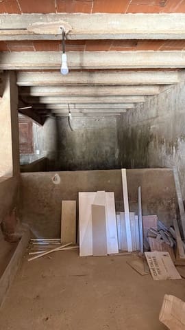 Finka/Dom wiejski na sprzedaż w Tivissa z garażem - 200 000 € (Ref: 9371262)