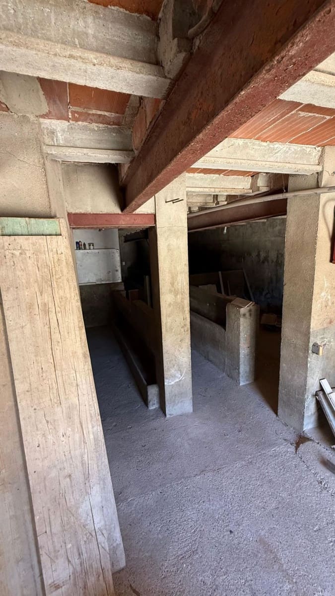 Finca/Country House for sale in Tivissa with garage - € 200,000 (Ref: 9371262)