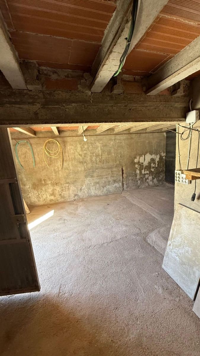 Finca/Country House for sale in Tivissa with garage - € 200,000 (Ref: 9371262)