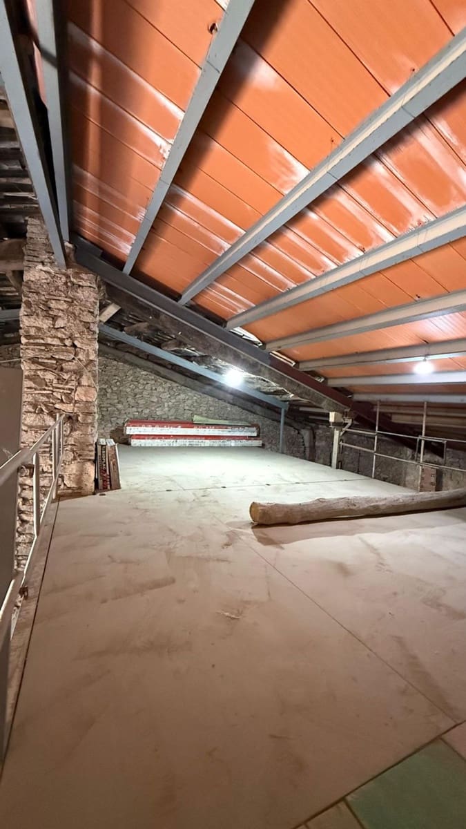 Finca/Country House for sale in Tivissa with garage - € 200,000 (Ref: 9371262)