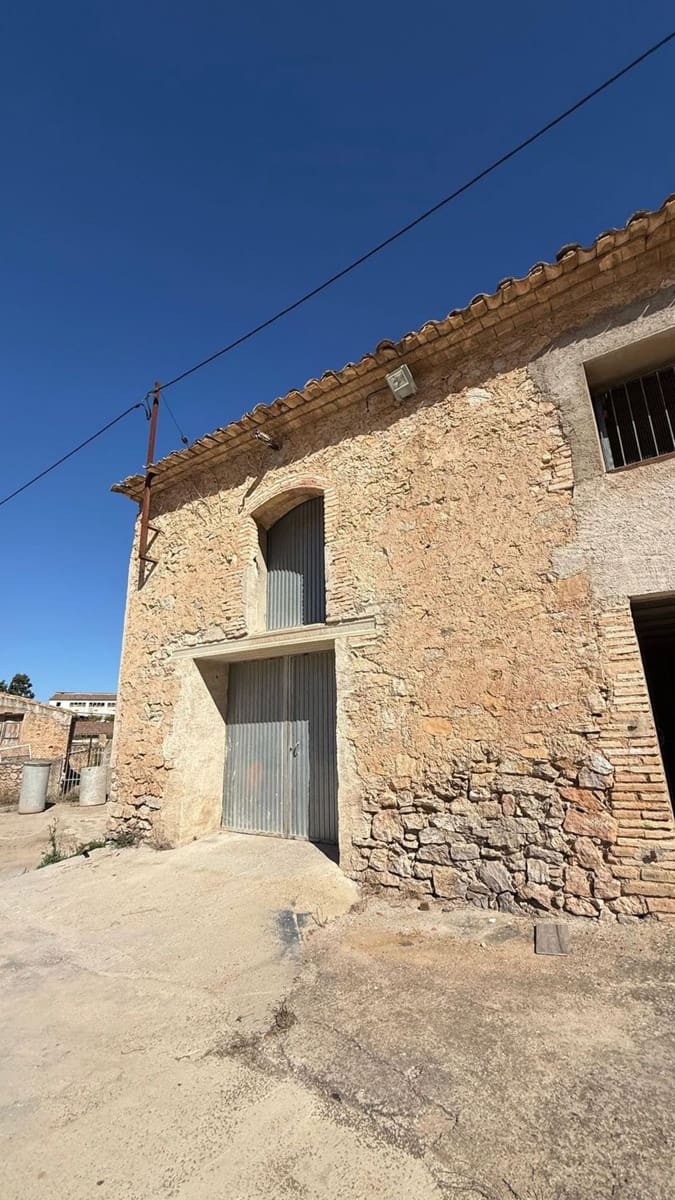 Finca/Country House for sale in Tivissa with garage - € 200,000 (Ref: 9371262)