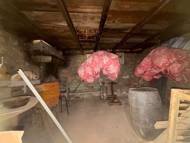 Mark till salu i Bovera - 60 000 € (Ref: 9371263)