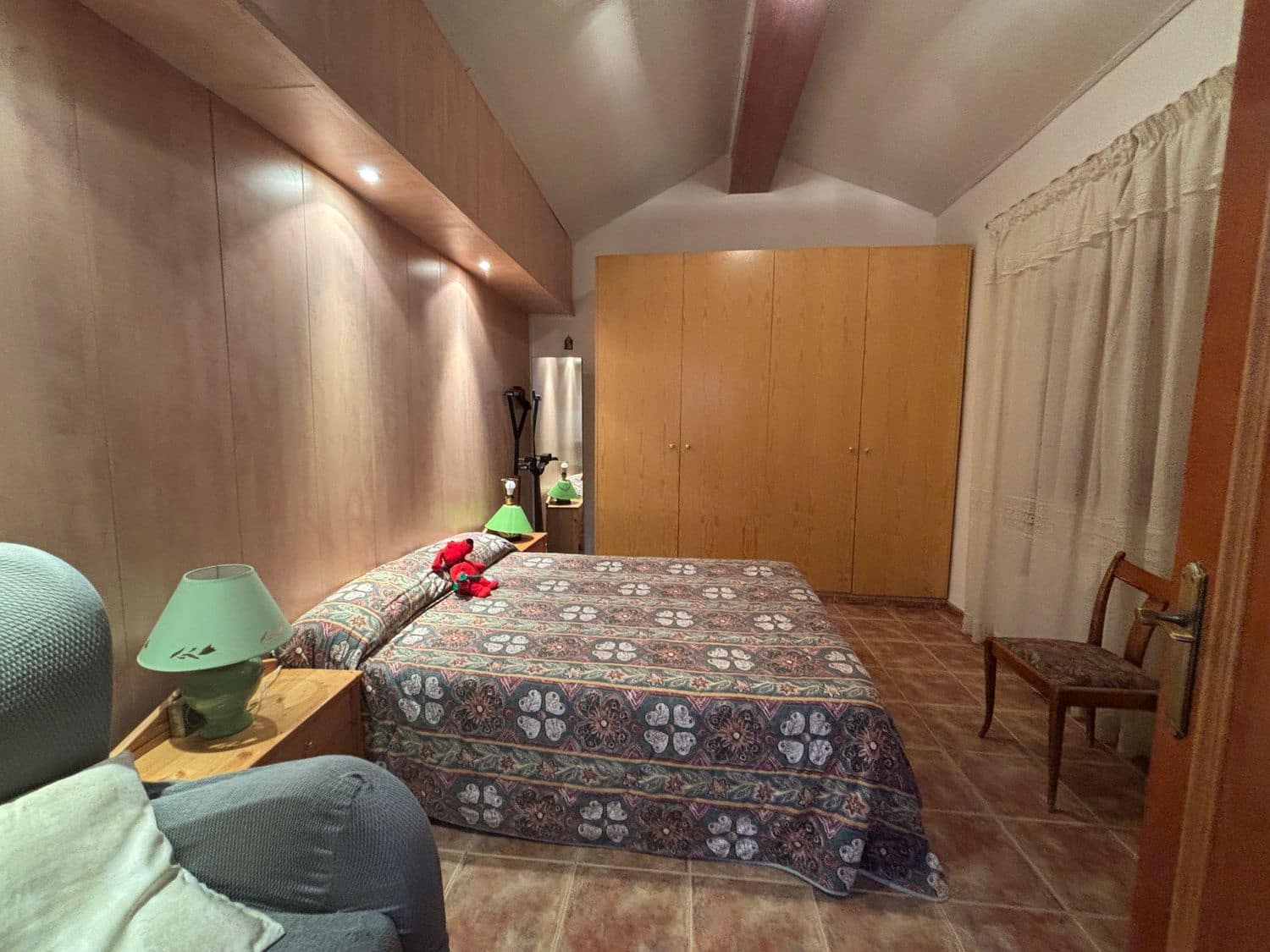 7 slaapkamer Finca/Landhuis te koop in Flix met zwembad garage - € 260.000 (Ref: 9371265)