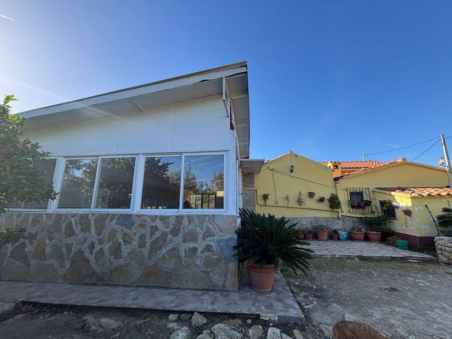 7 slaapkamer Finca/Landhuis te koop in Flix met zwembad garage - € 260.000 (Ref: 9371265)