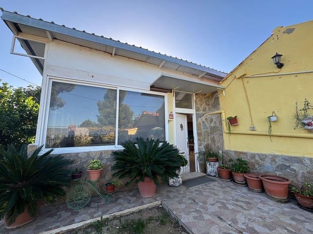 7 slaapkamer Finca/Landhuis te koop in Flix met zwembad garage - € 260.000 (Ref: 9371265)