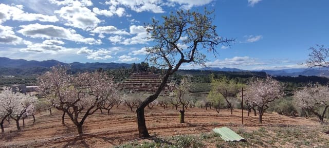 2 sypialnia Finka/Dom wiejski na sprzedaż w Tivissa z garażem - 55 000 € (Ref: 9371266)