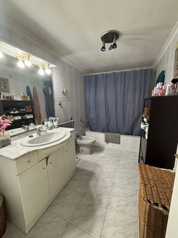 2 bedroom Finca/Country House for sale in Flix with garage - € 58,000 (Ref: 9378759)