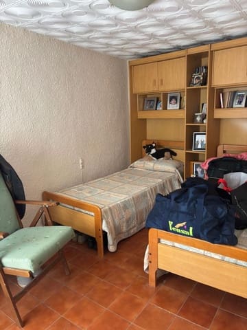 3 bedroom Finca/Country House for sale in Flix with garage - € 55,000 (Ref: 9436814)