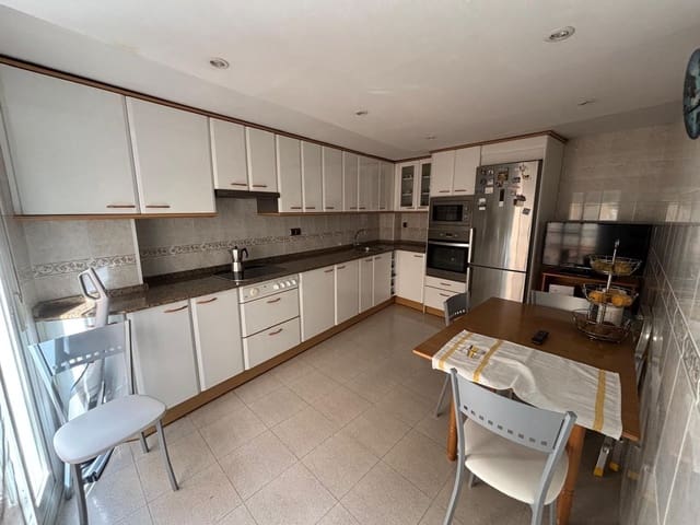 3 bedroom Finca/Country House for sale in Flix with garage - € 55,000 (Ref: 9436814)