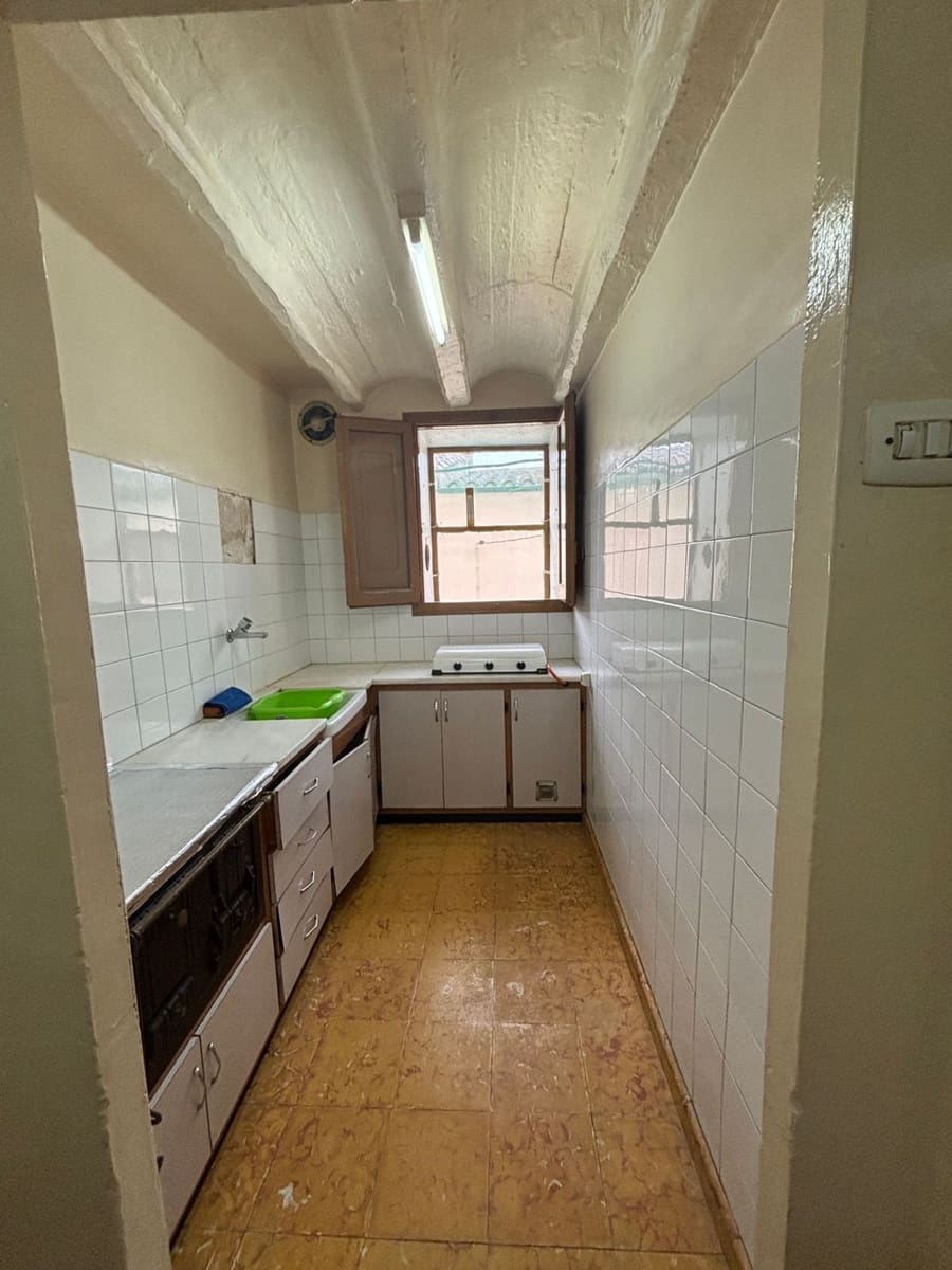 3 bedroom Finca/Country House for sale in Tivissa with garage - € 59,000 (Ref: 9513168)