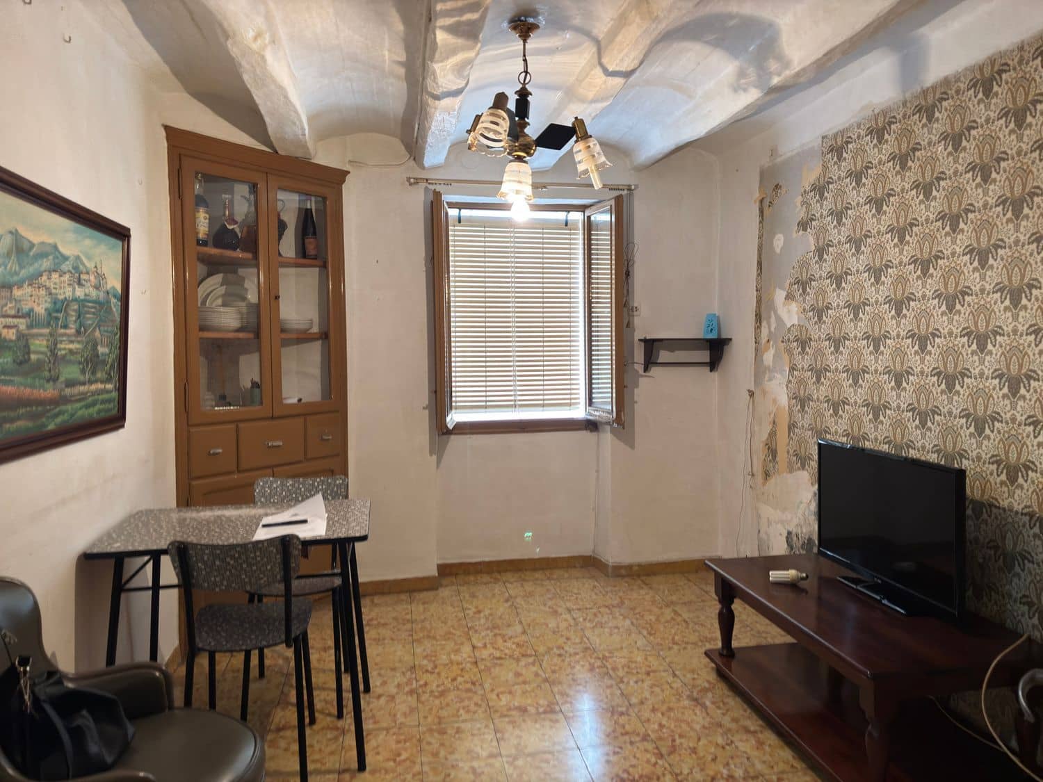 3 bedroom Finca/Country House for sale in Tivissa with garage - € 59,000 (Ref: 9513168)