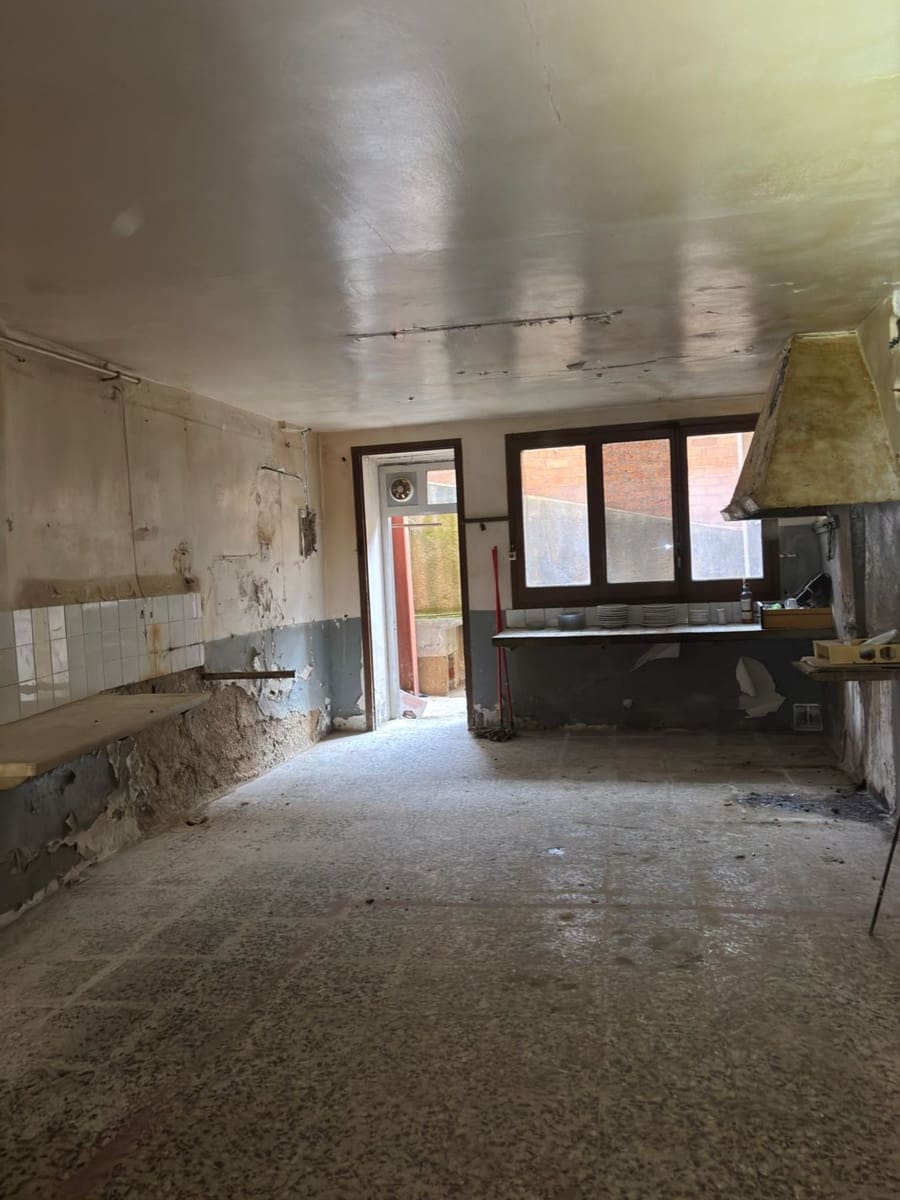 1 bedroom Finca/Country House for sale in Riudecanyes with garage - € 47,000 (Ref: 9513169)