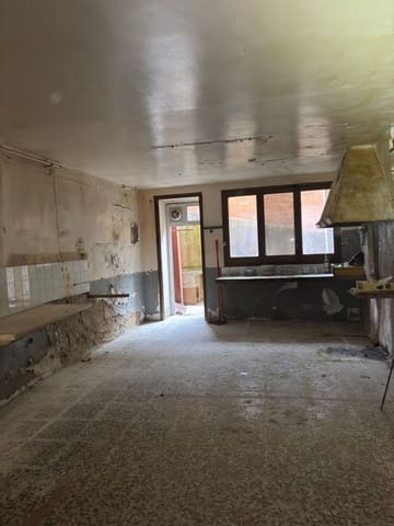 1 bedroom Finca/Country House for sale in Riudecanyes with garage - € 47,000 (Ref: 9513169)