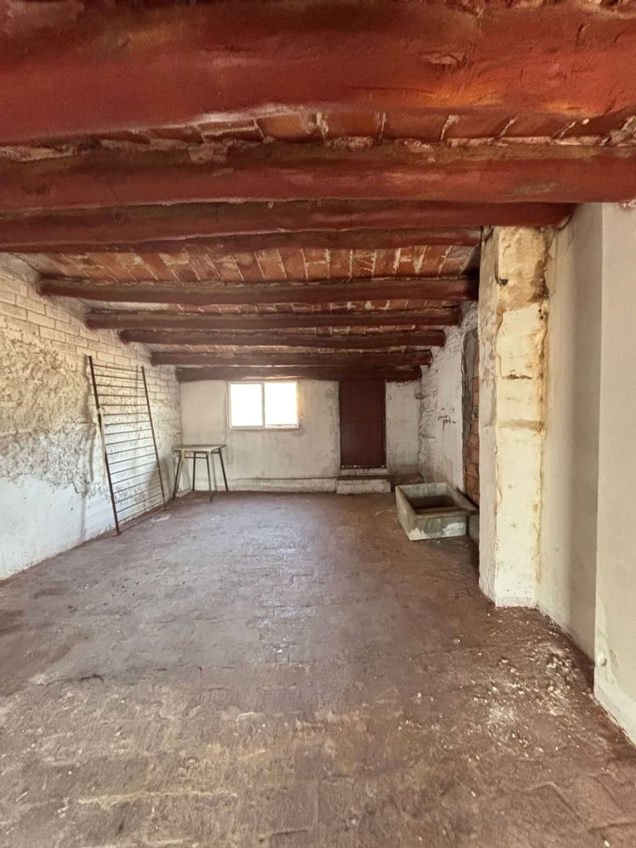 1 bedroom Finca/Country House for sale in Riudecanyes with garage - € 47,000 (Ref: 9513169)