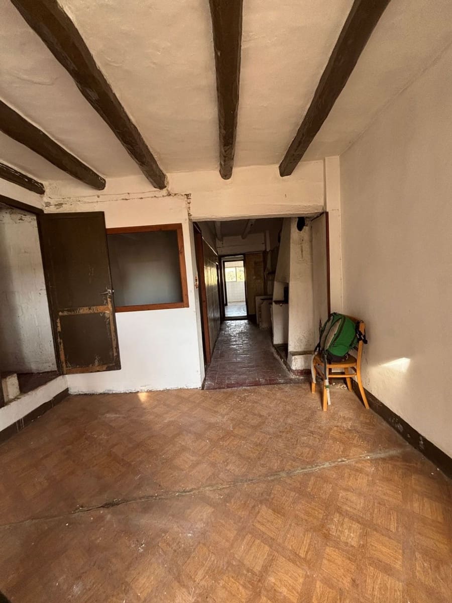 1 bedroom Finca/Country House for sale in Riudecanyes with garage - € 47,000 (Ref: 9513169)