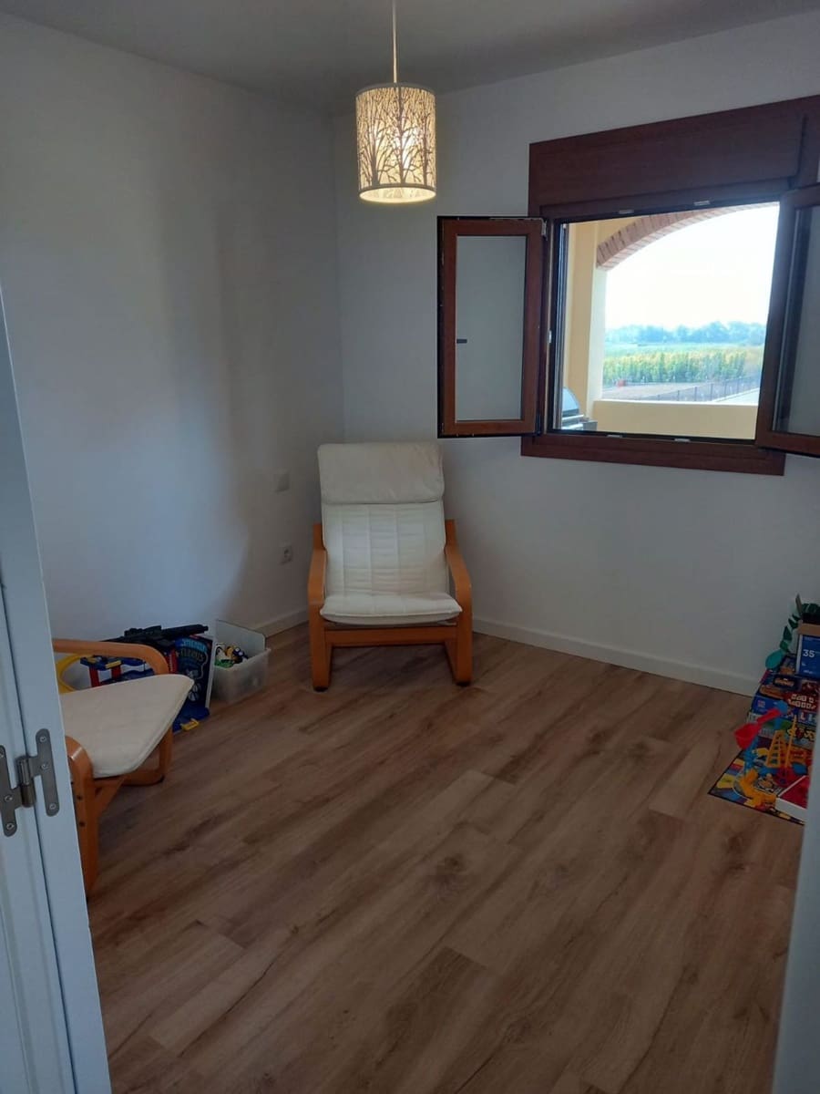 5 soverom Hus til salgs i Benissanet med garasje - € 265 000 (Ref: 9513170)