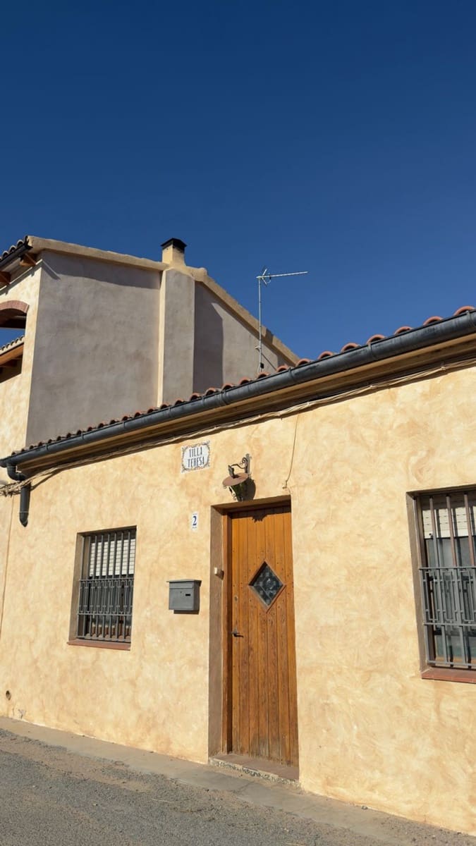 5 soverom Hus til salgs i Benissanet med garasje - € 265 000 (Ref: 9513170)