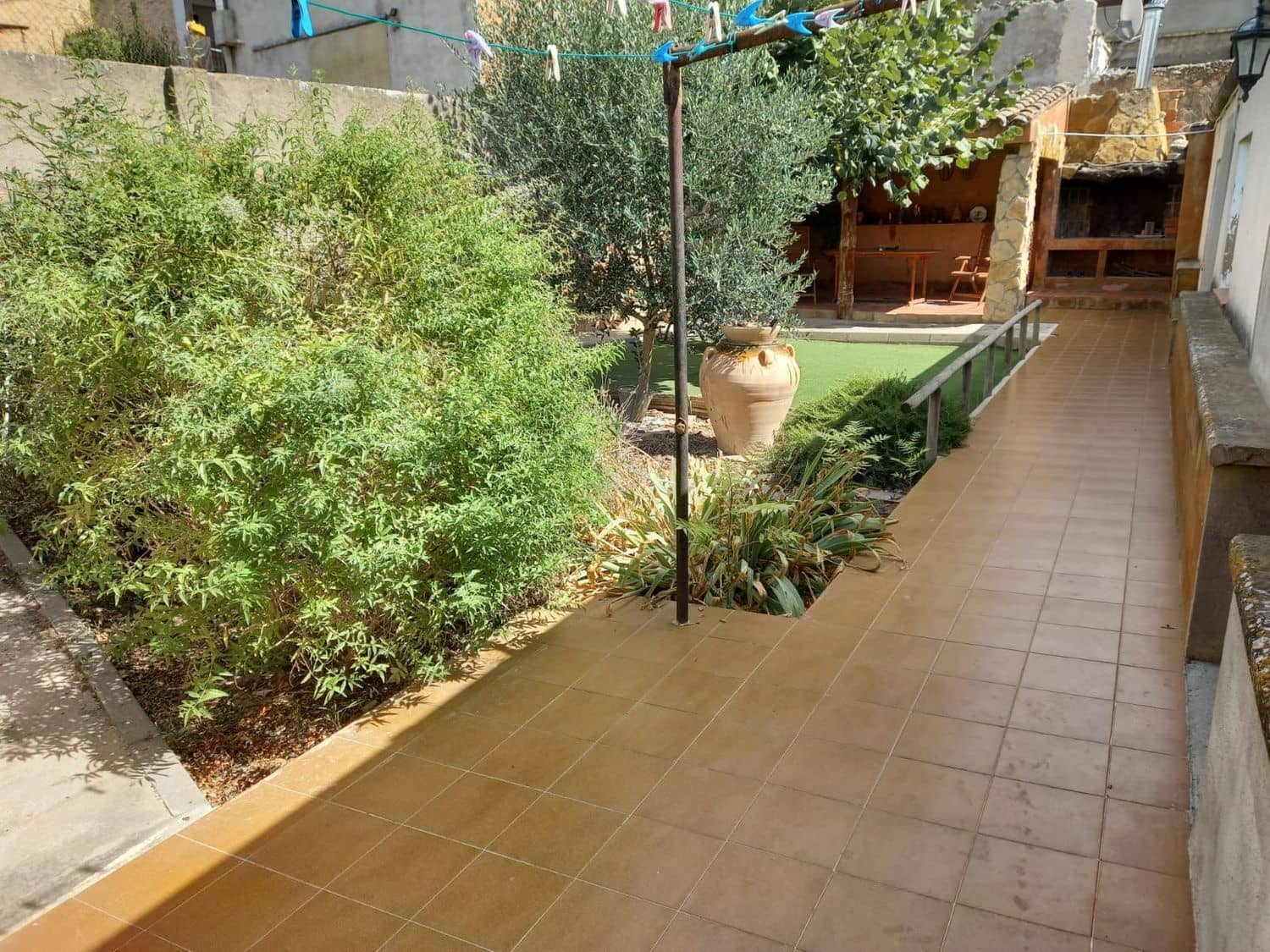 5 soverom Hus til salgs i Benissanet med garasje - € 265 000 (Ref: 9513170)