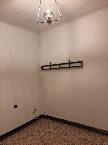 9 chambre Finca/Maison de Campagne à vendre à Flix avec garage - 35 000 € (Ref: 9533254)