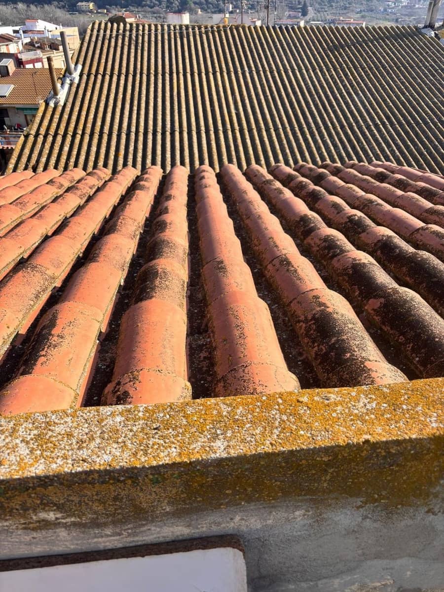 9 bedroom Finca/Country House for sale in Flix with garage - € 35,000 (Ref: 9533254)