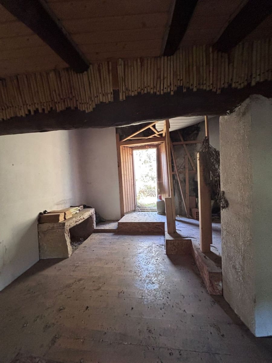 1 bedroom Finca/Country House for sale in Tivissa with garage - € 15,000 (Ref: 9560953)