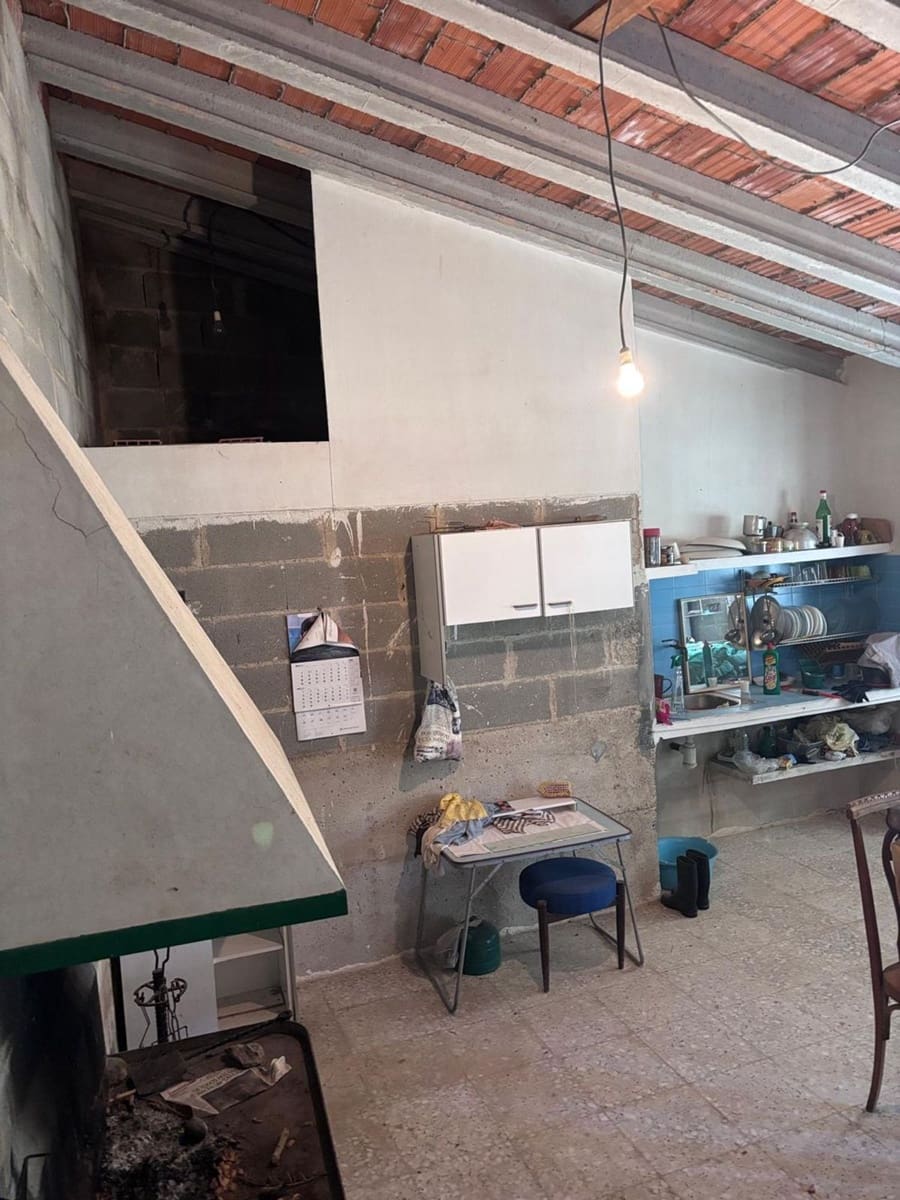 1 quarto Quinta/Casa Rural para venda em Flix com garagem - 29 000 € (Ref: 9629670)