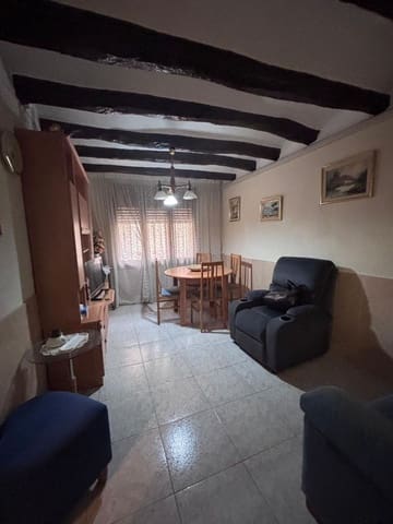 5 soveværelse Finca/Landehus til salg i Tivissa med garage - € 75.000 (Ref: 9697976)