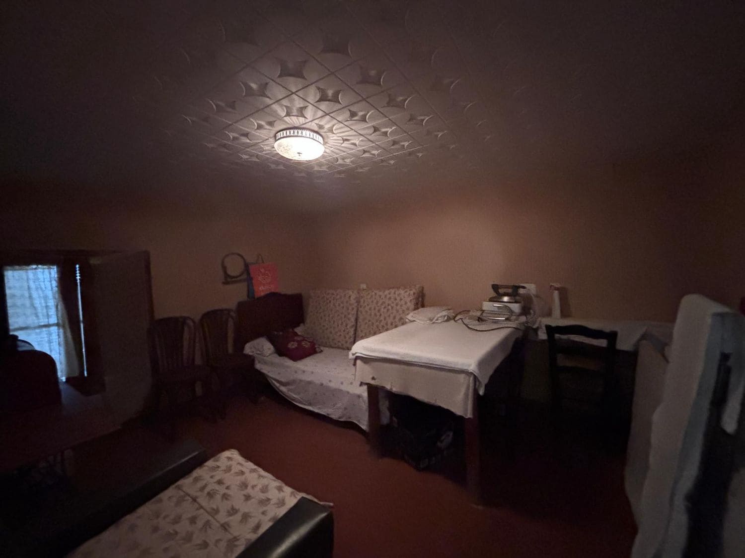 5 bedroom Finca/Country House for sale in Tivissa with garage - € 75,000 (Ref: 9697976)