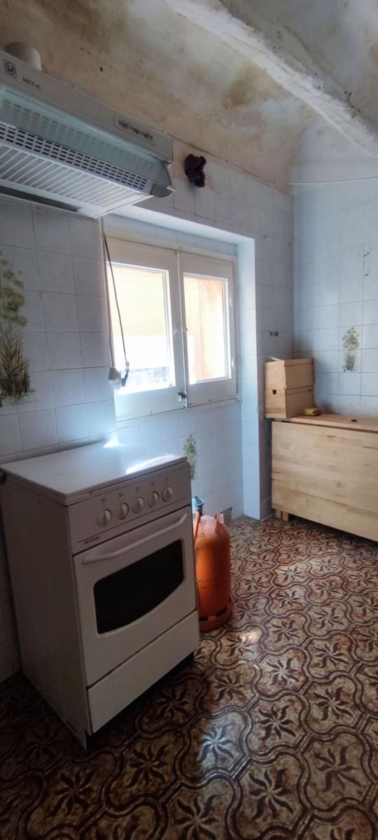 2 bedroom Townhouse for sale in Cabaces with garage - € 35,000 (Ref: 9704452)