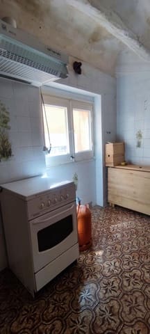 2 bedroom Townhouse for sale in Cabacés with garage - € 35,000 (Ref: 9704452)