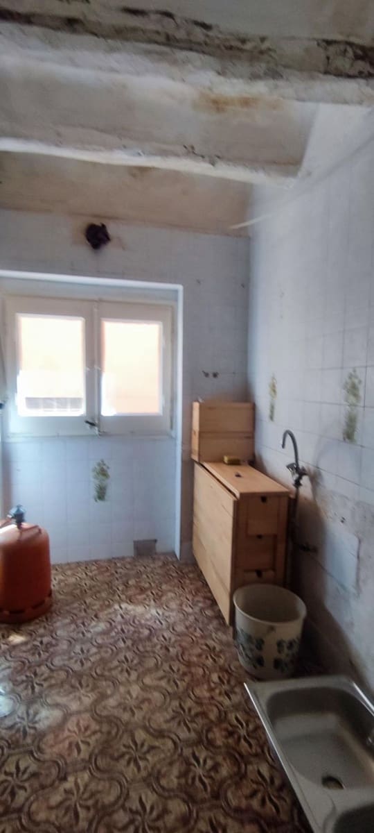 2 bedroom Townhouse for sale in Cabaces with garage - € 35,000 (Ref: 9704452)