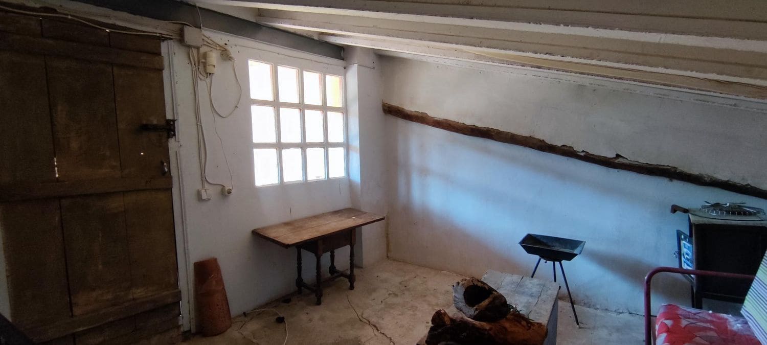 2 bedroom Townhouse for sale in Cabaces with garage - € 35,000 (Ref: 9704452)