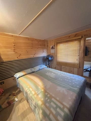 Landgrundstück zu verkaufen in Ginestar - 38.000 € (Ref: 9704453)