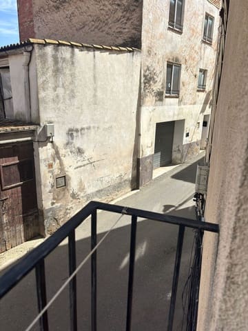 4 chambre Finca/Maison de Campagne à vendre à Tivissa avec garage - 110 000 € (Ref: 9761596)