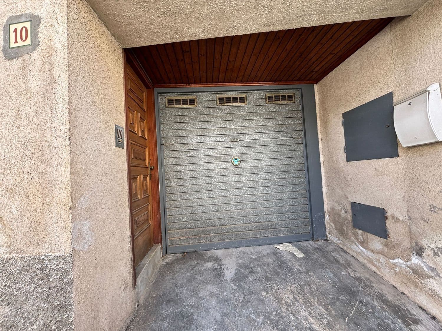 4 slaapkamer Finca/Landhuis te koop in Tivissa met garage - € 110.000 (Ref: 9761596)