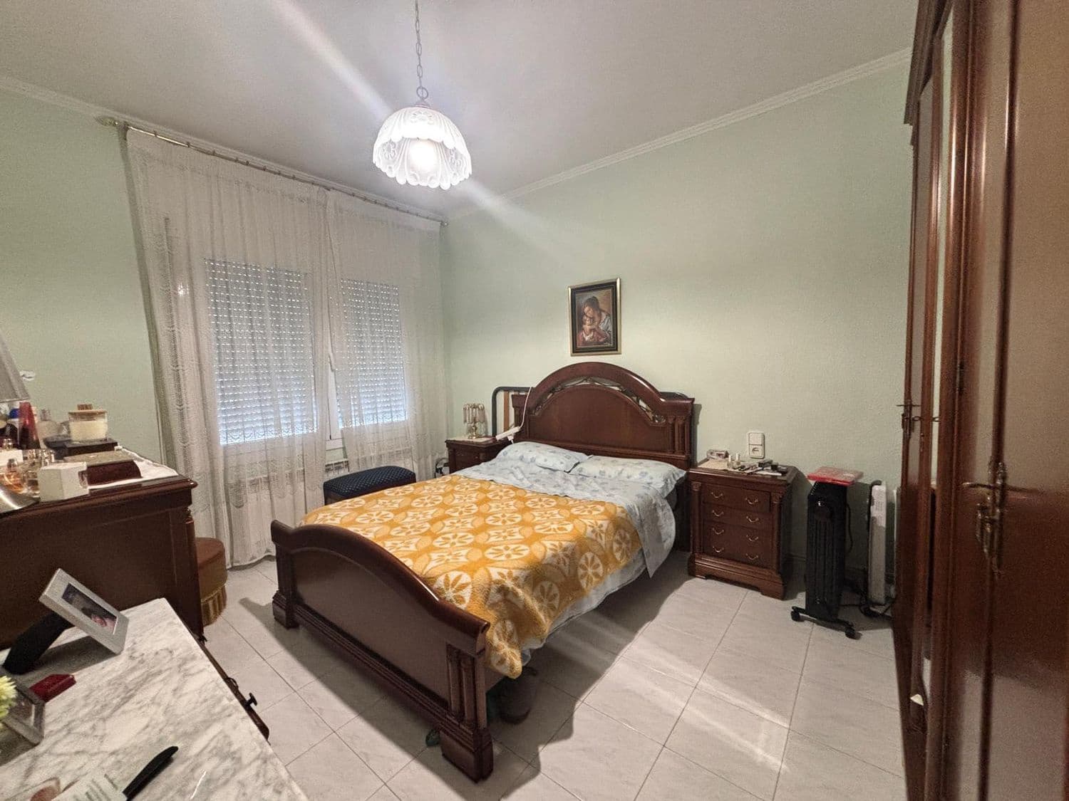 2 bedroom Villa for sale in Flix with garage - € 160,000 (Ref: 9833303)