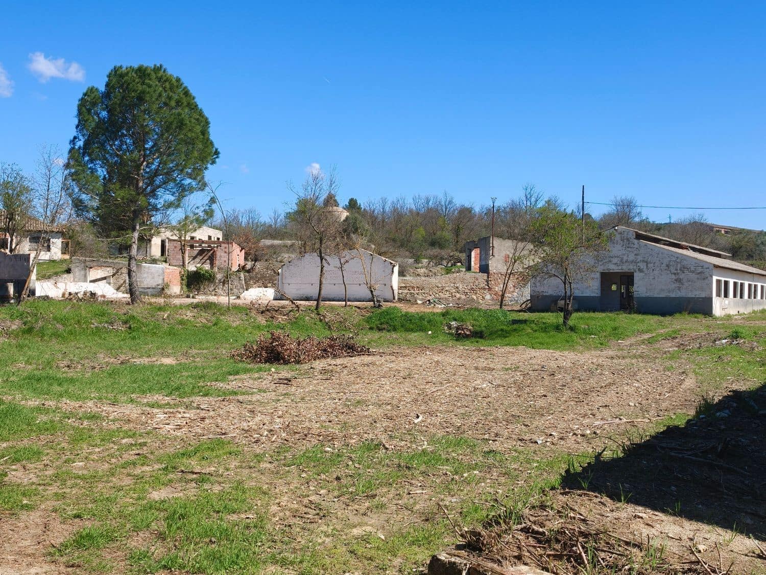 4 bedroom Finca/Country House for sale in Falset with garage - € 160,000 (Ref: 9898904)
