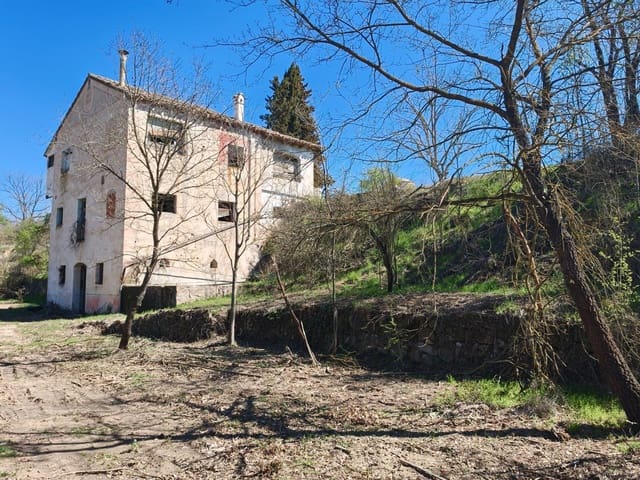 4 bedroom Finca/Country House for sale in Falset - € 160,000 (Ref: 9898904)