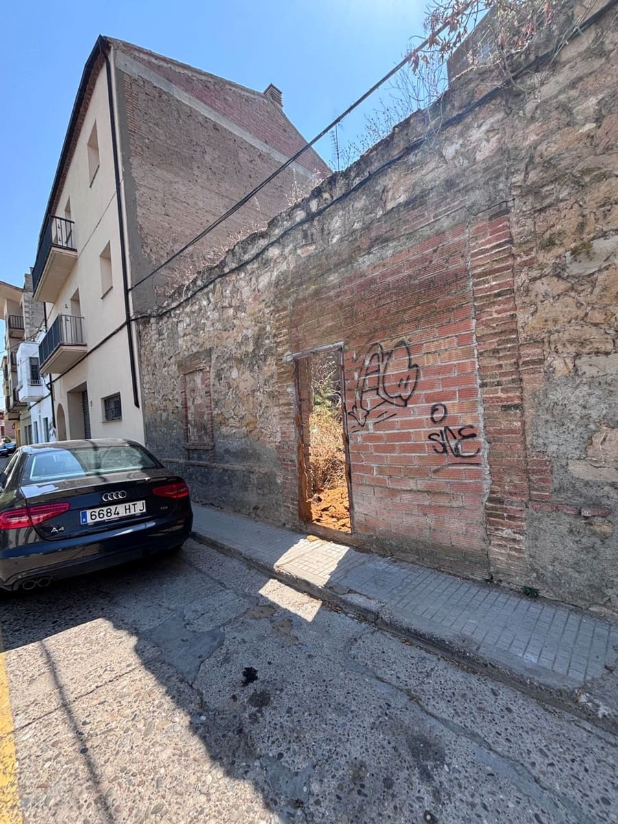 Undeveloped Land for sale in Flix - € 25,000 (Ref: 9956681)